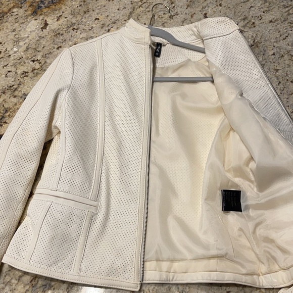 D2K cream leather pinhole couture James - Picture 10 of 12